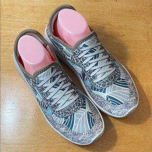 Psudo Men's Athletic Lace-Up Sneakers - Blue & Gray. Size 10